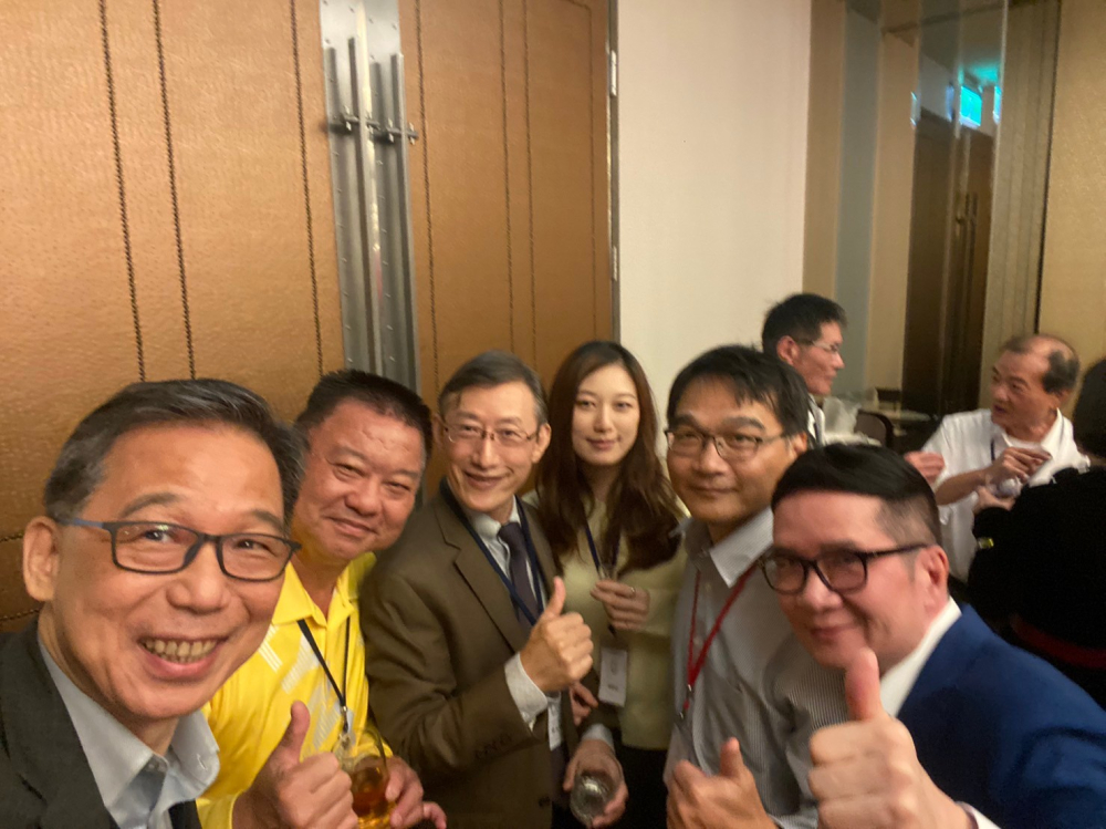 LINE_ALBUM_20240222 二月份春酒晚會（2代桌）_240313_87
